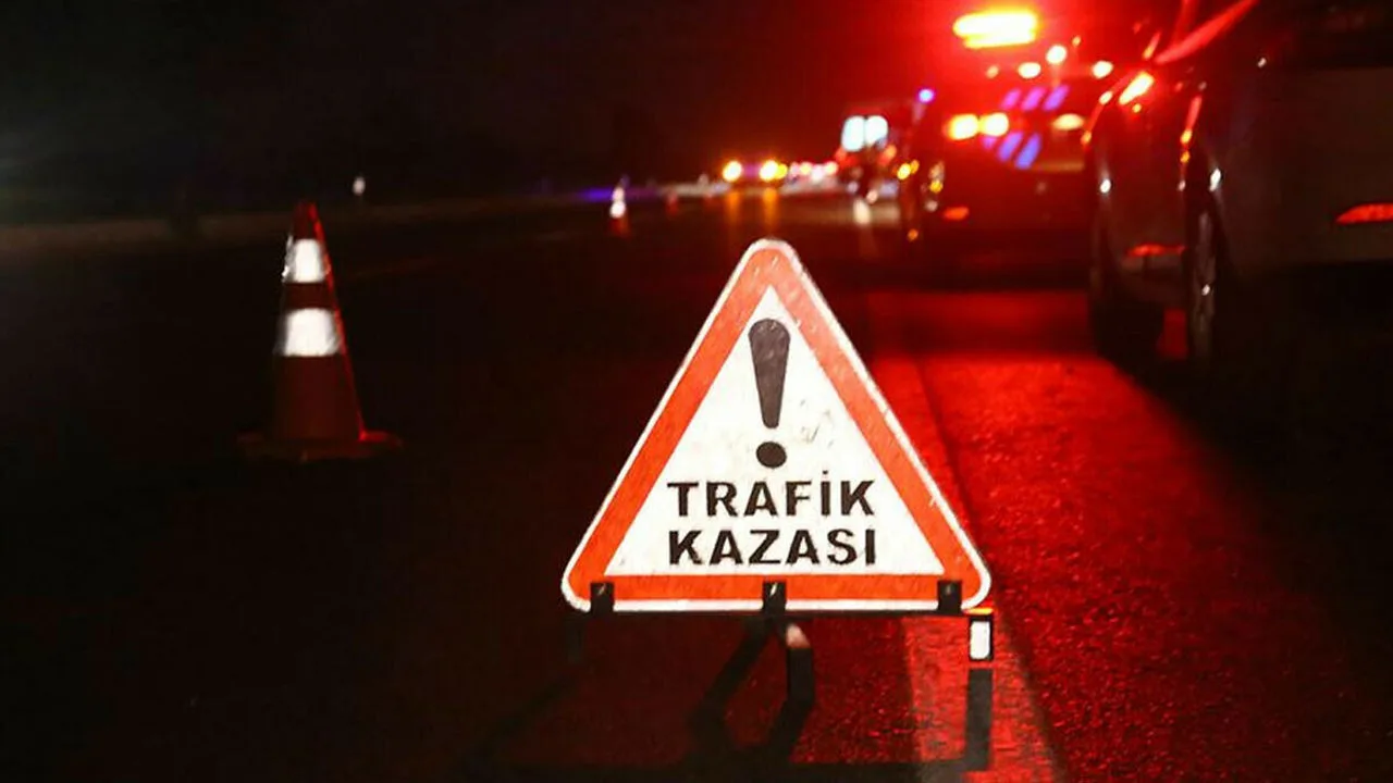 Bandırma'da otobüs ile motosiklet çarpıştı