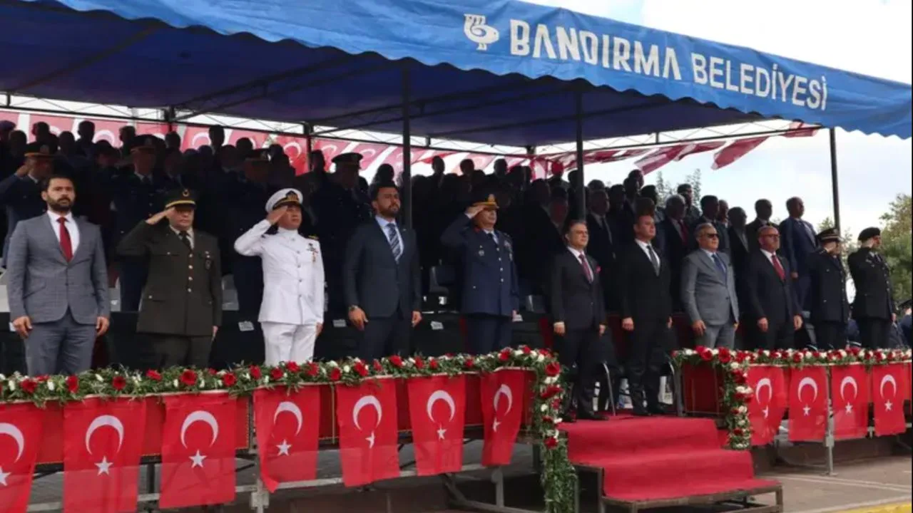 Bandırma’nın kurtuluşunun 104. yıl dönümü törenlerle kutlandı